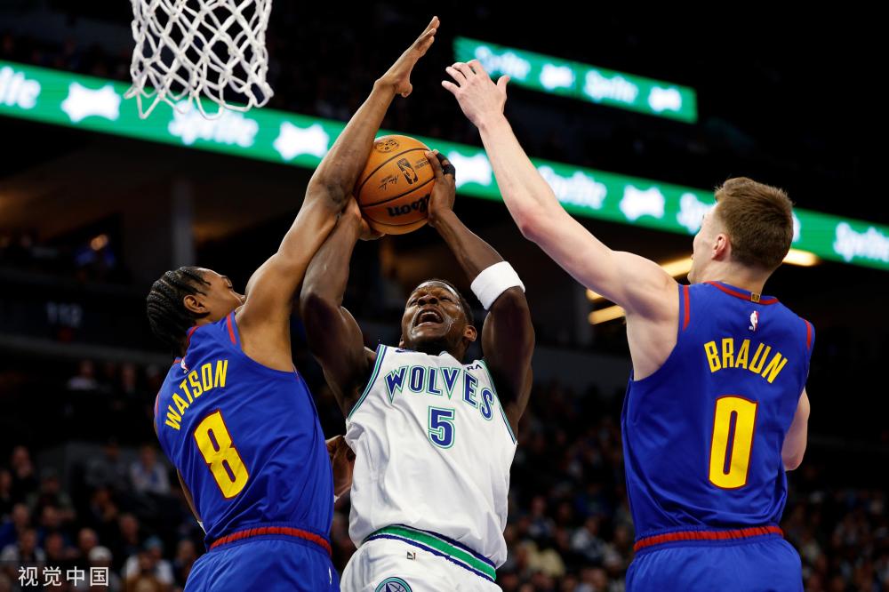 和球员的出 和球员的出