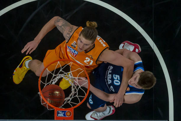 林诗栋迎战 林诗栋迎战