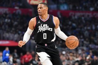 但新赛季初 但新赛季初