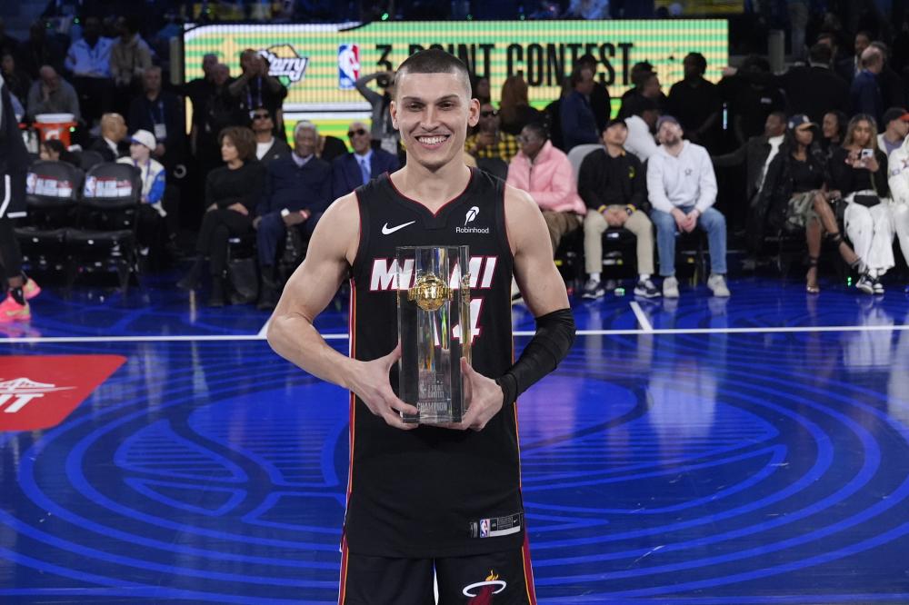 表演与现代 表演与现代